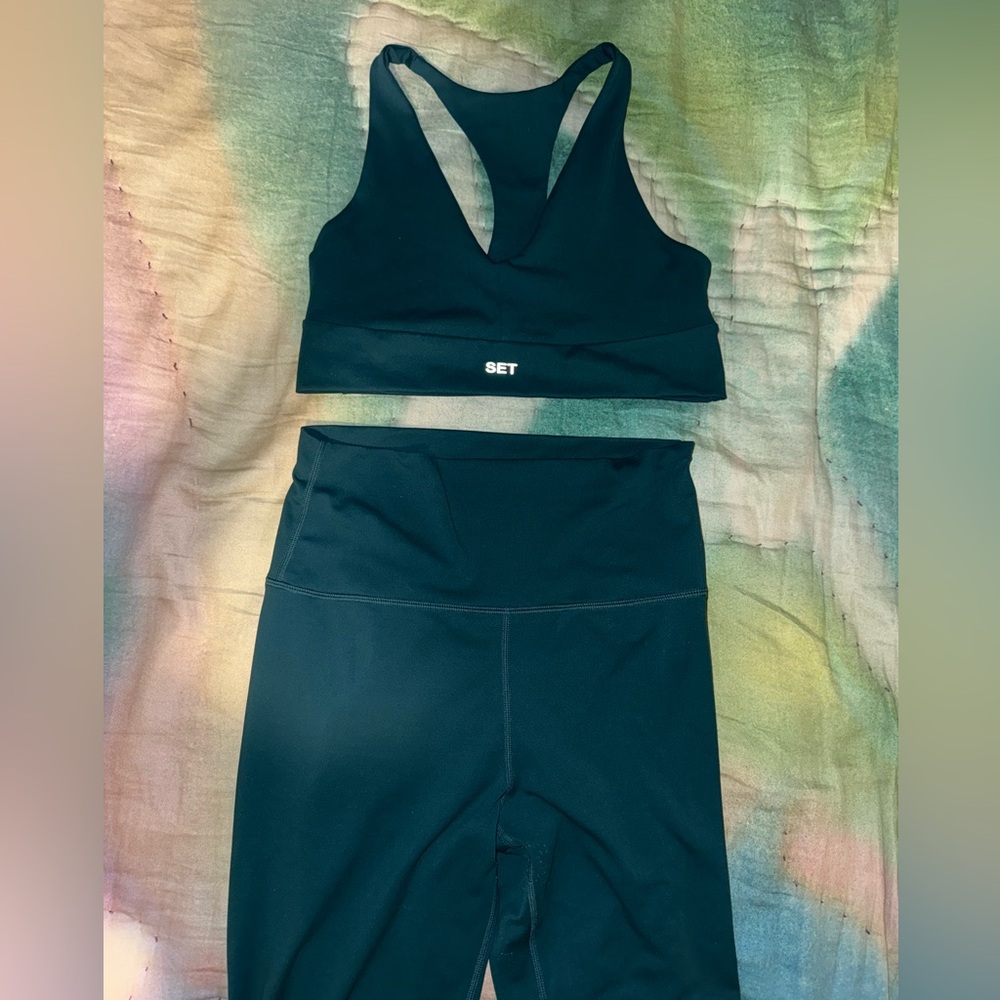 SET Active Matching Workout Set